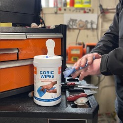 Lingettes nettoyantes imprégnées x80 - Cobic wipes