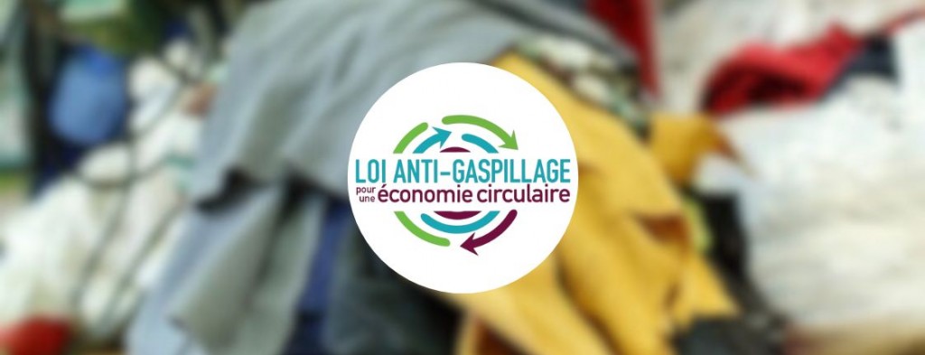 TRI DES TEXTILES OBLIGATOIRE EN 2025 : CE QUE CHANGE LA LOI AGEC POUR LES PROS